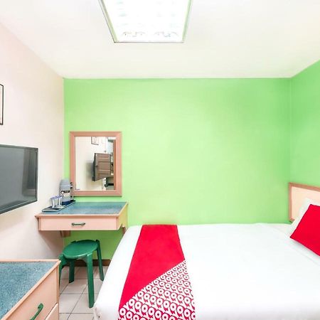 Oyo 538 A&N Hotel Bukit Damansara エクステリア 写真