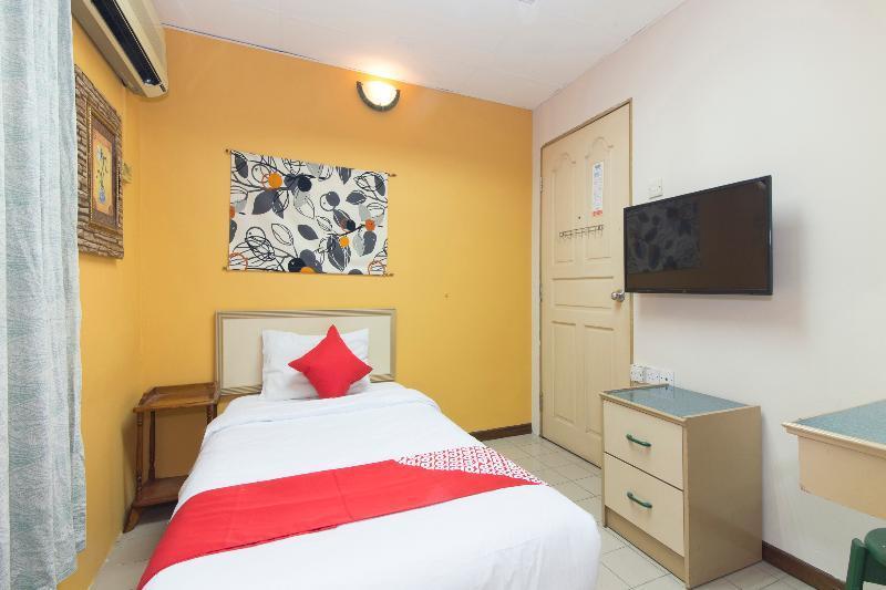 Oyo 538 A&N Hotel Bukit Damansara エクステリア 写真