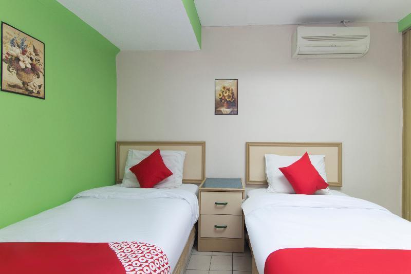 Oyo 538 A&N Hotel Bukit Damansara エクステリア 写真