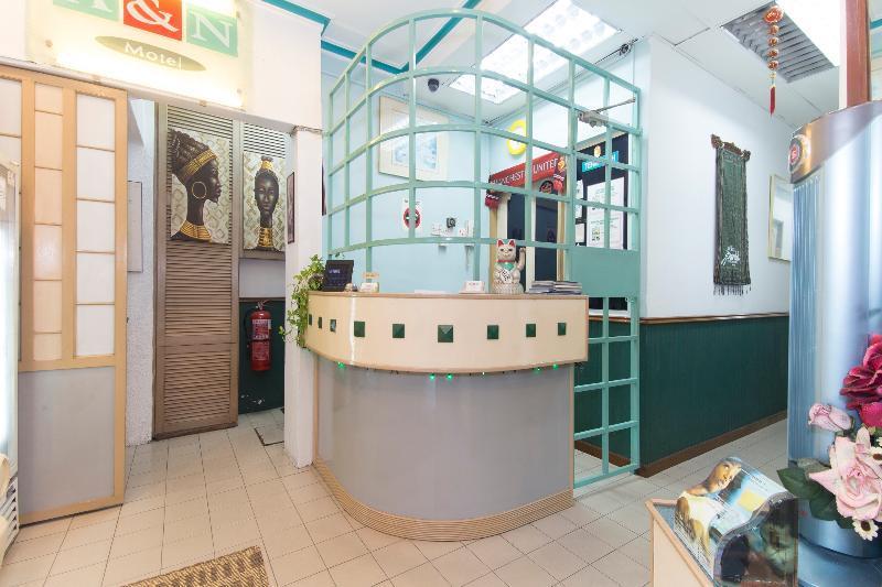 Oyo 538 A&N Hotel Bukit Damansara エクステリア 写真